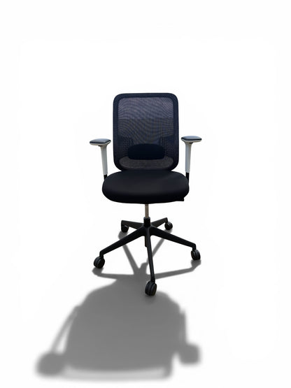Orangebox Do Office Chair – Black Mesh Back – Adjustable Arms – Ergonomic Task Chair - Refurbished