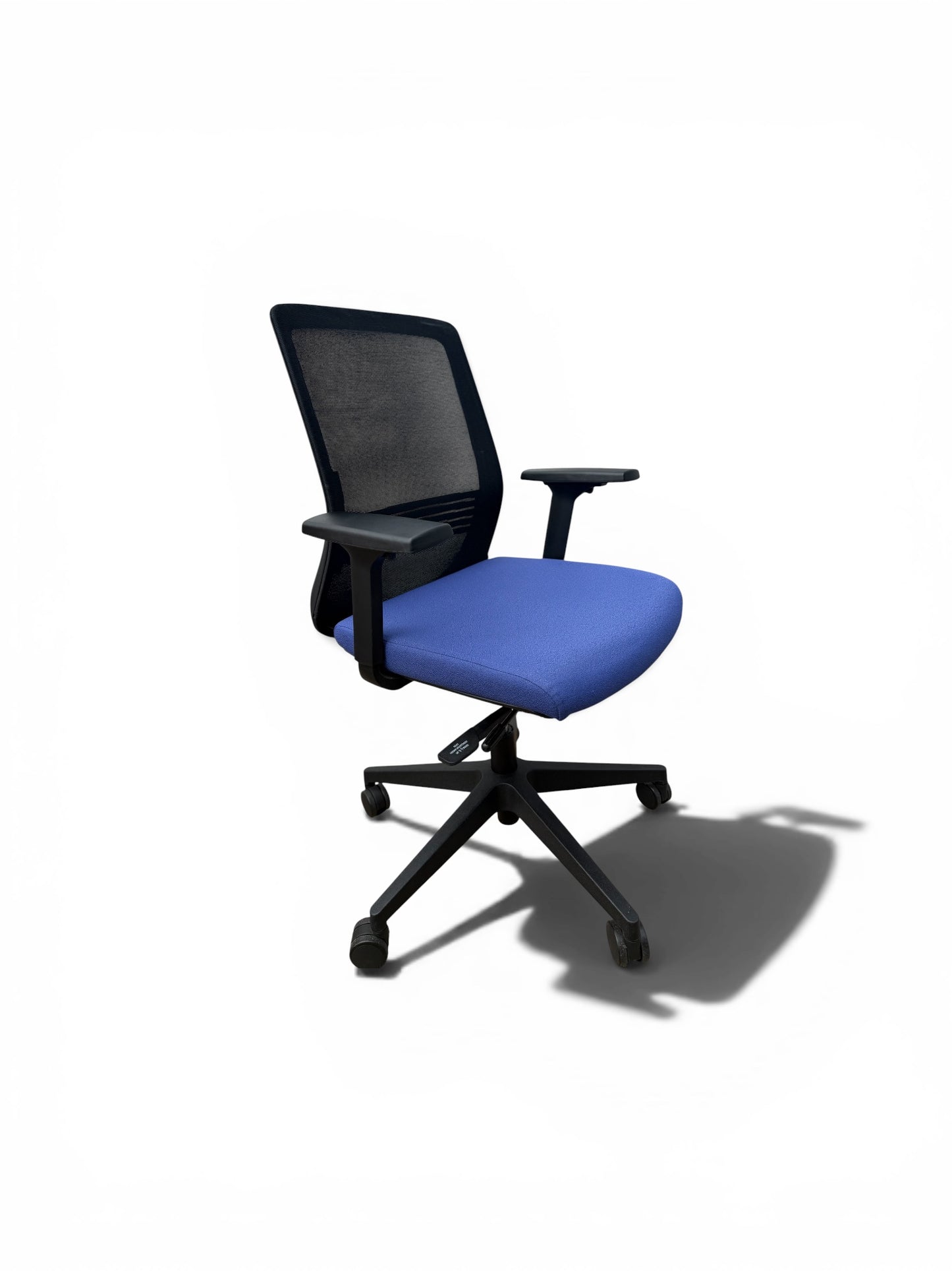 Elite Ergonomic Mesh Task Chair – Adjustable Arms, Seat Slide & Recline Lock – Blue – Refurbished