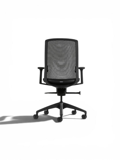 Bestuhl J1 Ergonomic Mesh Office Chair with Adjustable Arms & Recline Lock – Refurbished