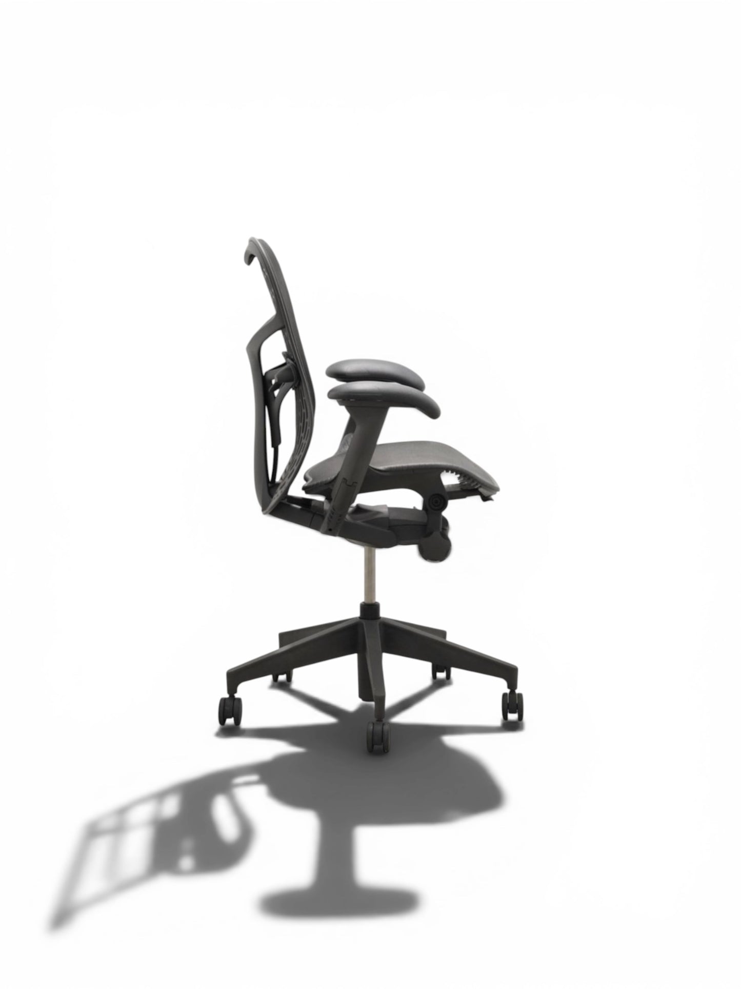 Herman Miller Mirra 2 Butterfly Ergonomic Office Chair – Fully Loaded – Refurbished