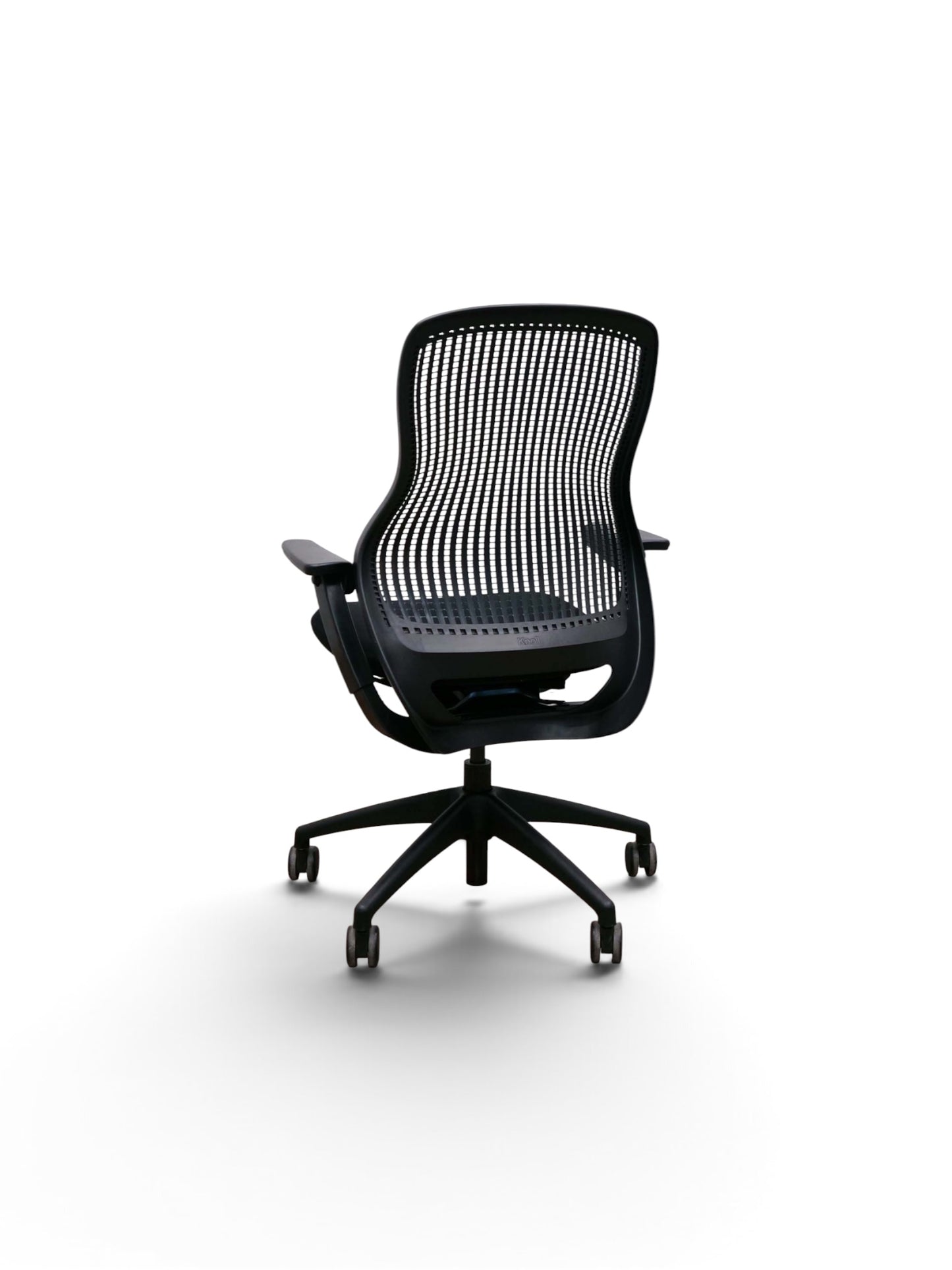 Knoll Regeneration Ergonomic Office Chair – Refurbished