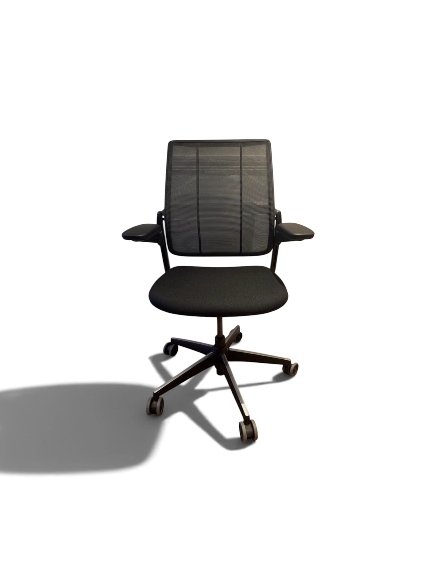 Humanscale Diffrient Smart Office Chair – Black Mesh – Refurbished