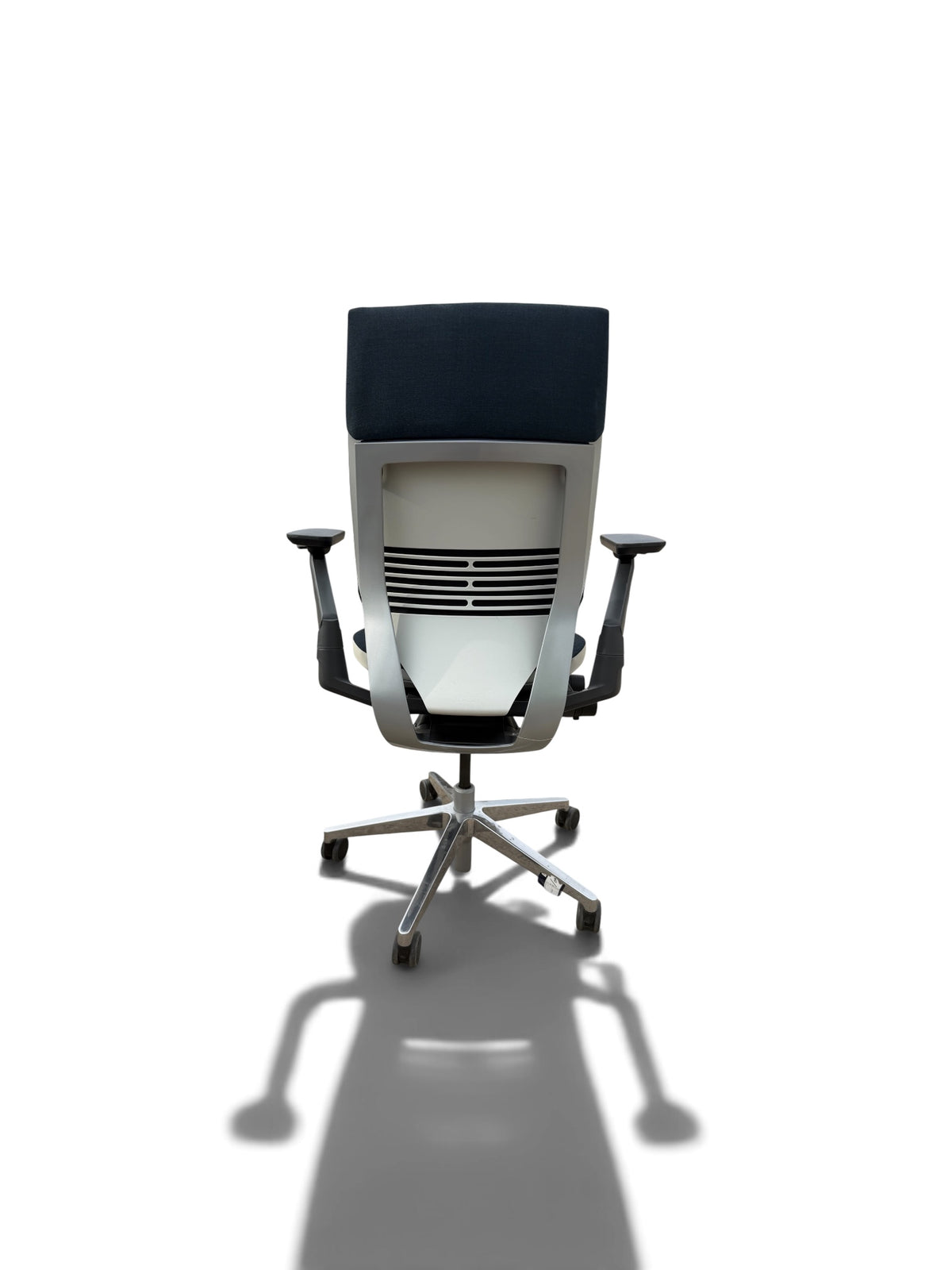 Steelcase Gesture – Navy Fabric – Ergonomic Adjustable Task Chair – Refurbished