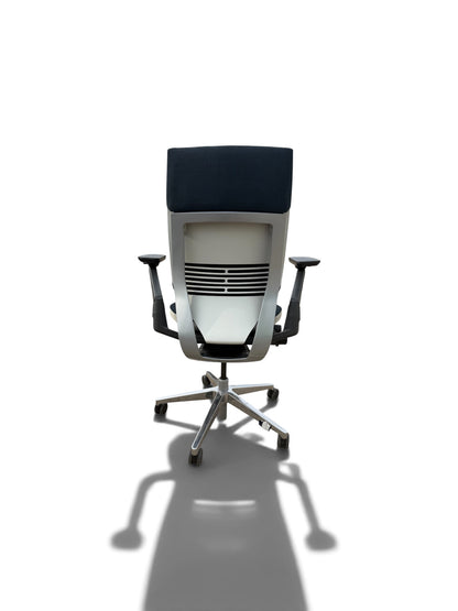 Steelcase Gesture – Navy Fabric – Ergonomic Adjustable Task Chair – Refurbished