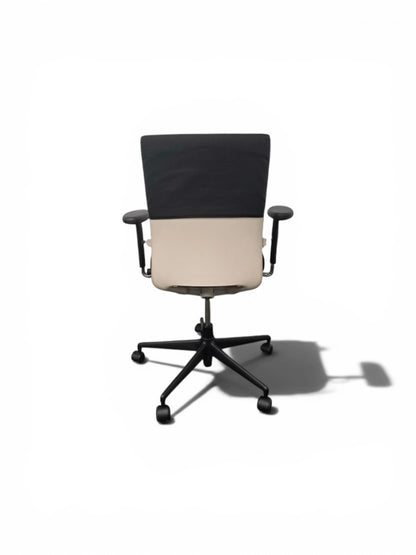 Vitra: Axess Task Chair – Black Fabric | Adjustable Arms | Refurbished