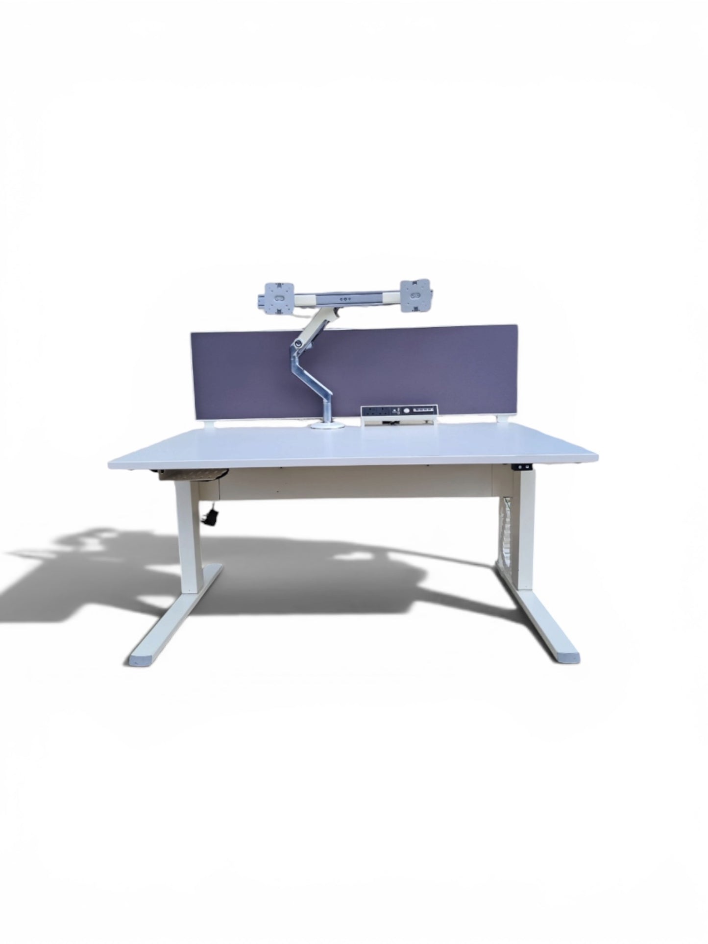 Haworth TC600 C Electric Height Adjustable Desk – 1400mm – Grey Privacy Screen – Refurbished Sit Stand Desk