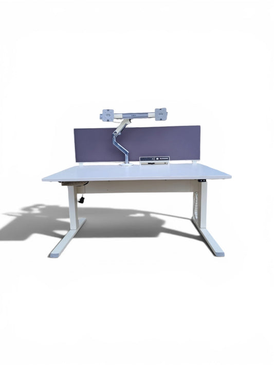 Haworth TC600 C Electric Height Adjustable Desk – 1400mm – Grey Privacy Screen – Refurbished Sit Stand Desk