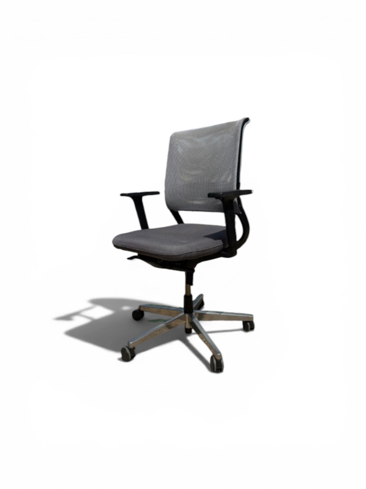Sedus Netwin NW-100 Ergonomic Task Chair – Grey Mesh Office Chair – Refurbished