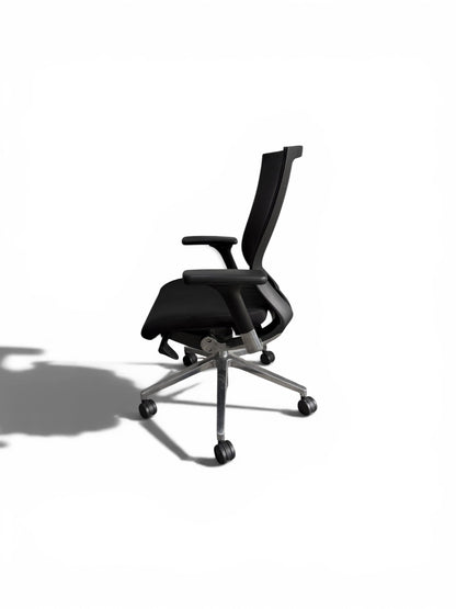 Sidiz: T50 Ergonomic Task Chair – Black Mesh Back | Black Fabric Seat | Adjustable Arms | Refurbished